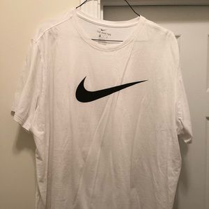 Nike - 3XL - Short Sleeve Shirt